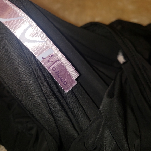 Very stretchy,silky soft this dress top - Picture 7 of 8